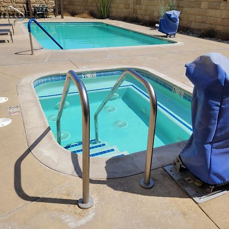 Best Western Plus Coachella Valley Inn & Suites Cathedral City Ngoại thất bức ảnh