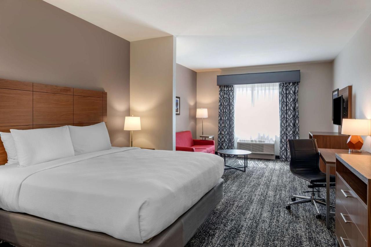 Best Western Plus Coachella Valley Inn & Suites Cathedral City Ngoại thất bức ảnh