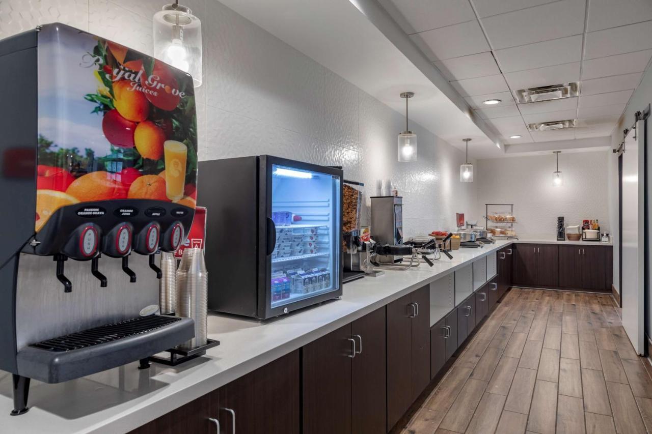 Best Western Plus Coachella Valley Inn & Suites Cathedral City Ngoại thất bức ảnh